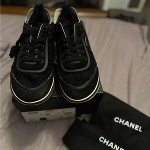 Suede Calfskin Tweed Stretch Fabric CC Sneakers 39.5 Black white